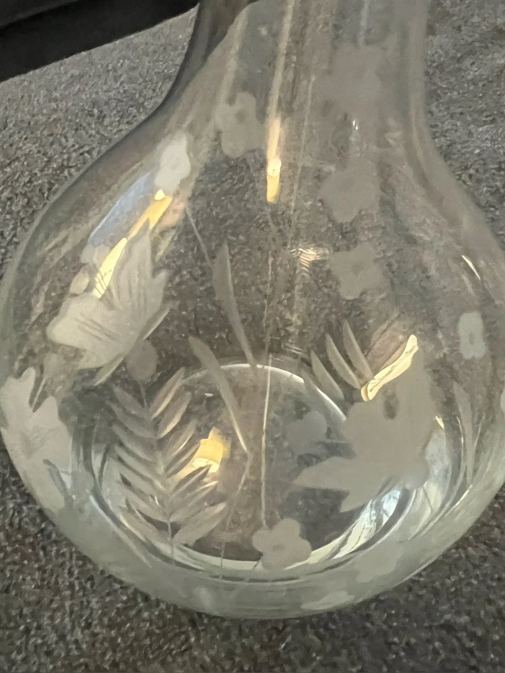 vintage 16” crystal decanter w/etched floral design a matching glass stopper